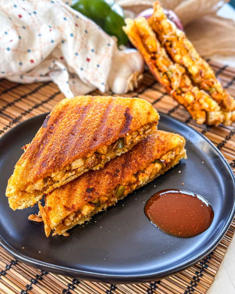 Paneer Schezwan Sandwich
